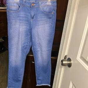 Blue jeans with raw hem